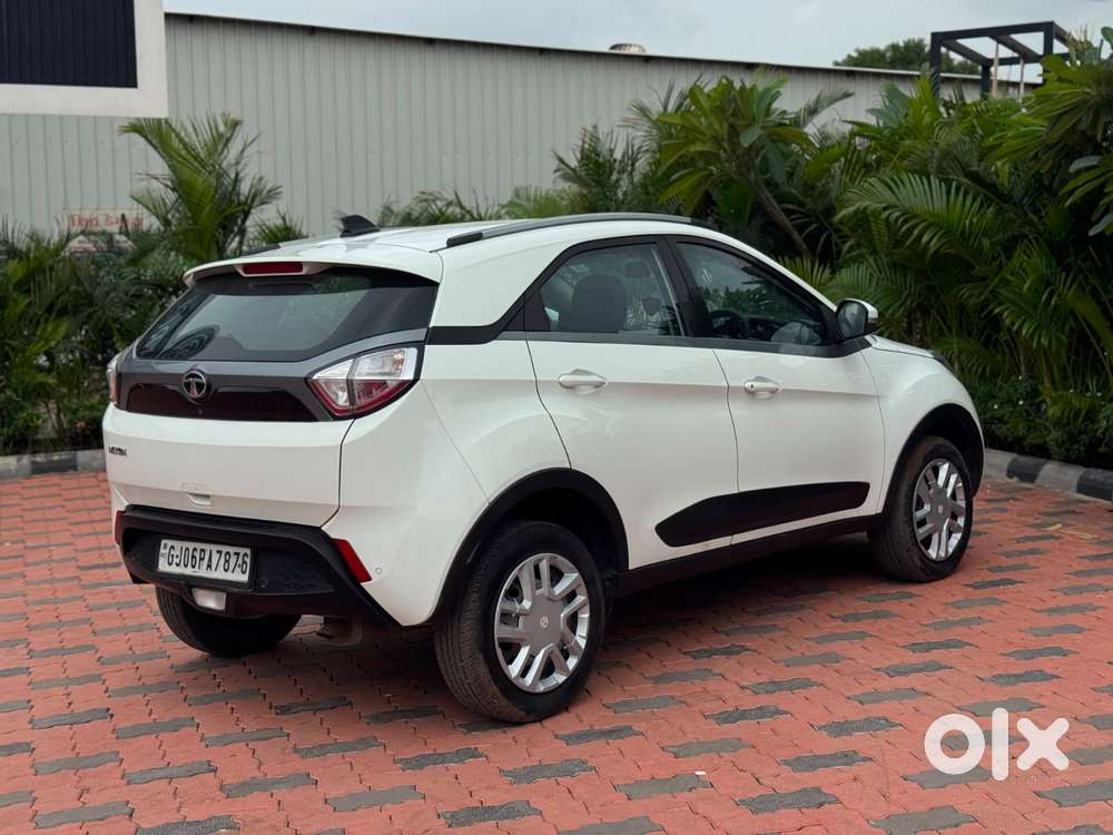 Tata Nexon 1.2 Revotron Xz, 2019, Petrol