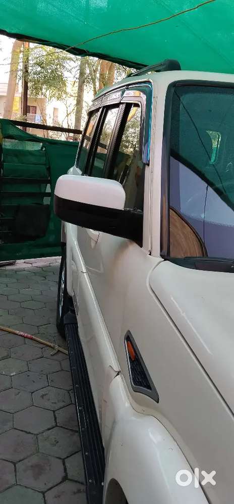 Mahindra Scorpio 2015 Diesel Well Maintained
