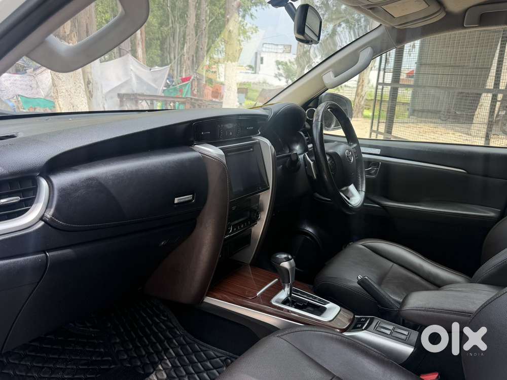 Toyota Fortuner 3.0 4x2 Automatic, 2020, Diesel