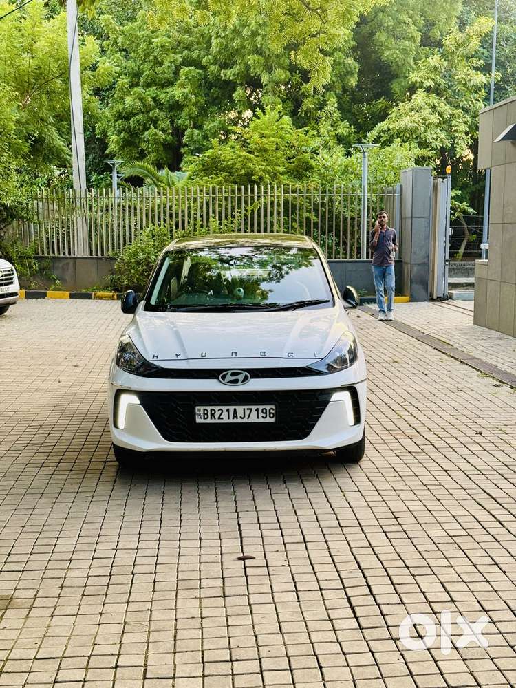 Hyundai Aura 1.2 Sx Cng, 2025, Cng & Hybrids