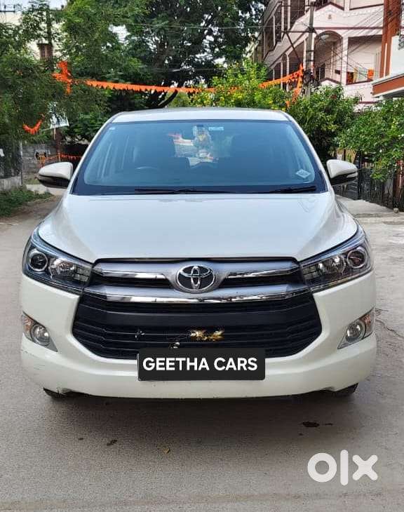 Toyota Innova Crysta 2.4 V 7 Str, 2016, Diesel