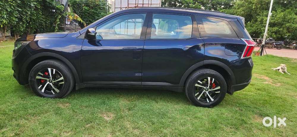 Mahindra Xuv700 2.2 Ax 5 Diesel Mt 7 Str, 2024