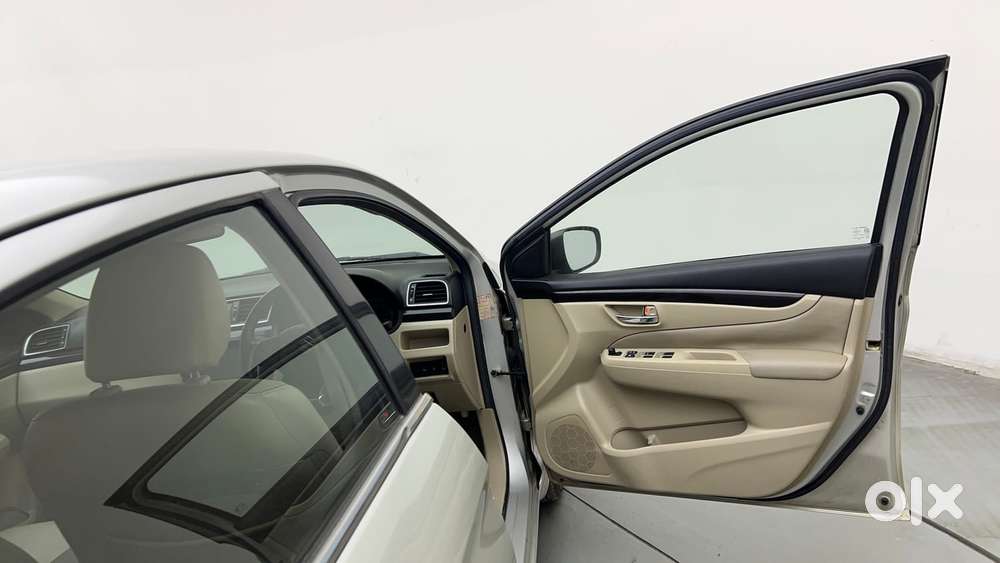 Maruti Suzuki Ciaz Zxi, 2015, Petrol