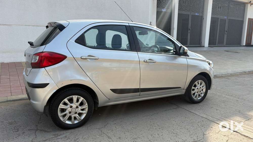 Tata Tiago 1.2 Revotron Xz Wo Alloy, 2018, Petrol