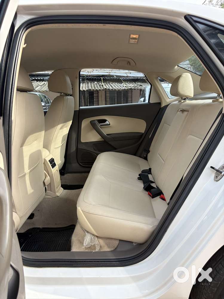 Volkswagen Vento 1.6 Highline Plus 16 Alloy, 2015, Petrol