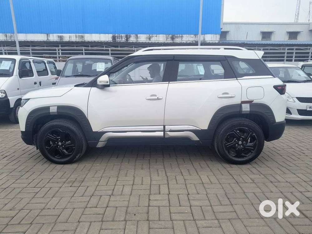 Maruti Suzuki Brezza 1.5 Zxi Smart Hybrid, 2022, Petrol