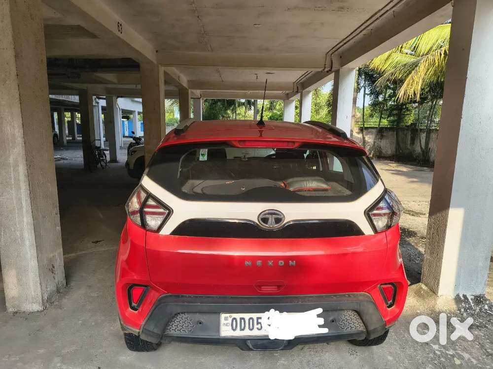 Tata Nexon Nov 2021 Purchased, Petrol 27000 Km Driven 4.5 Years Old