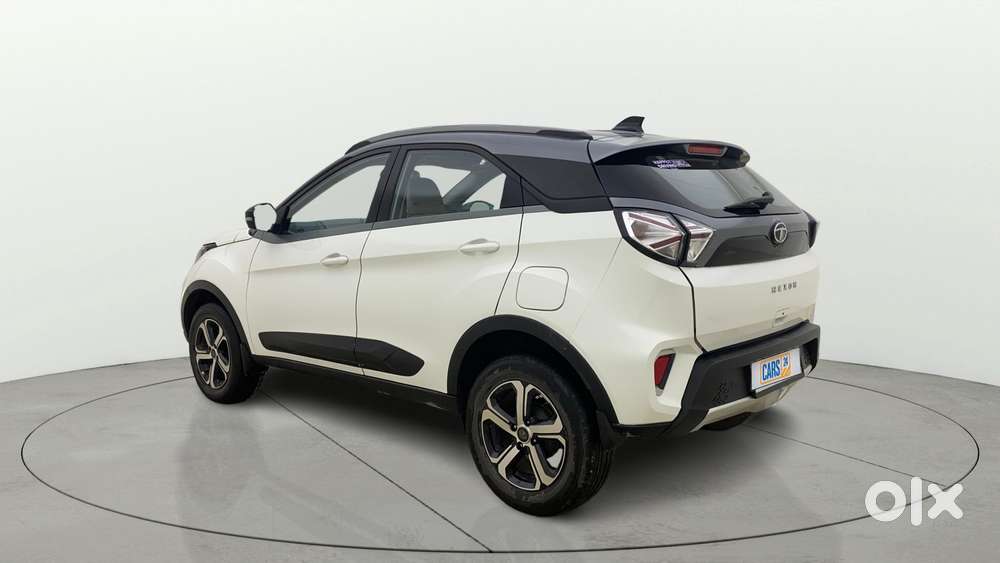 Tata Nexon 1.2 Revotron Xza Plus, 2023, Petrol
