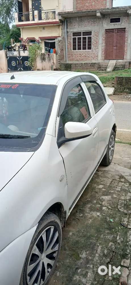 Toyota Etios Liva 2015