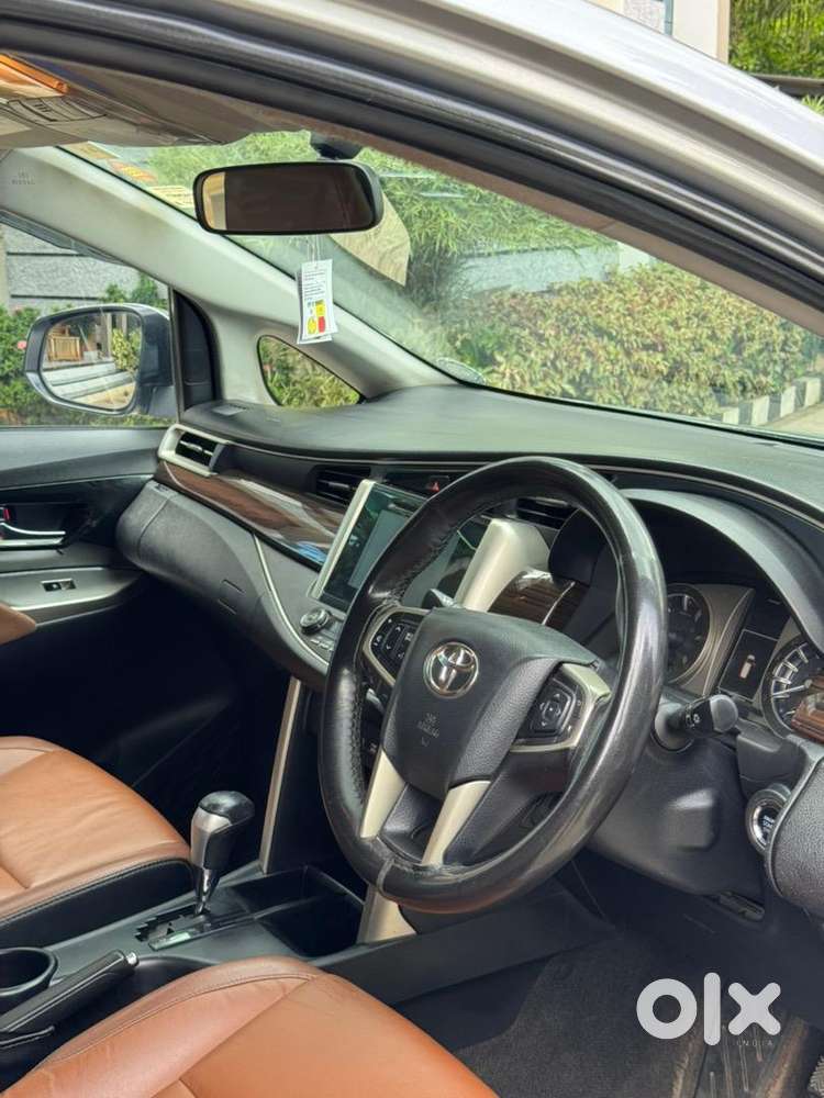 Innova Crysta Z Automatic