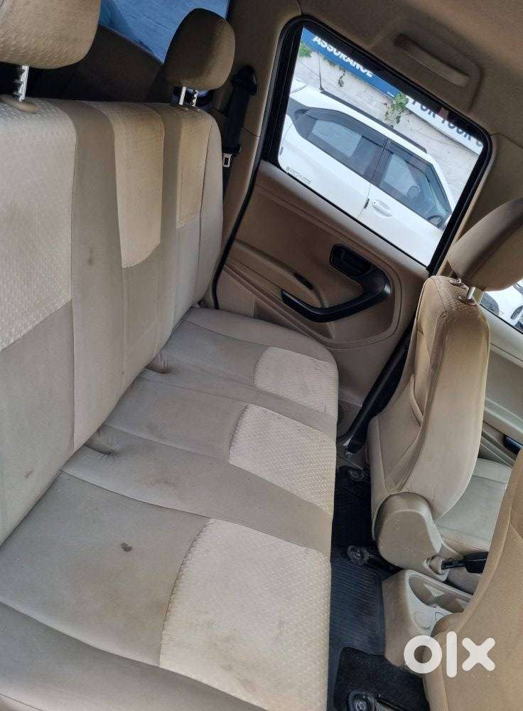 Mahindra Bolero Neo N8, 2022, Diesel