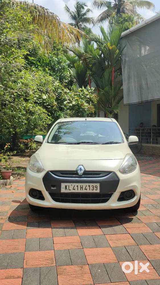Renault Scala 2014 Petrol Model 2nd Owner For Sale. Manual