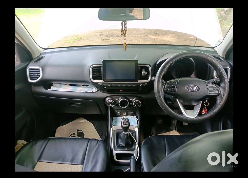 Hyundai Venue Petrol 2021
