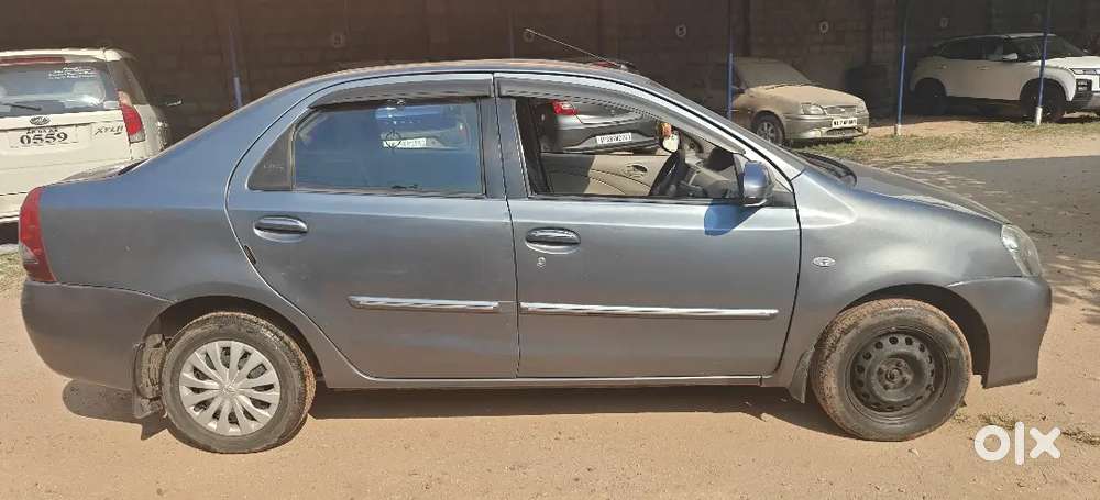 Toyota Etios 2014 Diesel 92000 Km Driven