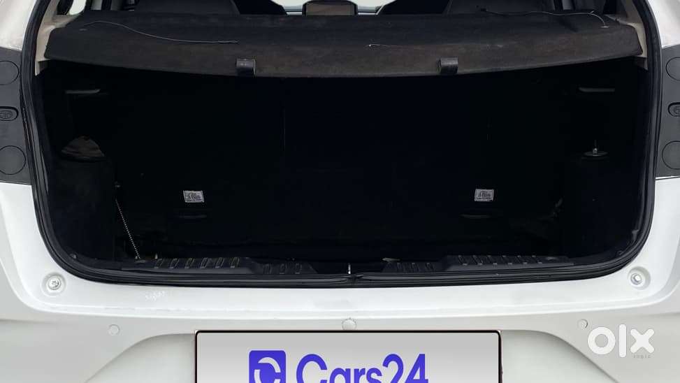 Tata Altroz 1.2 Xm Plus, 2021, Petrol