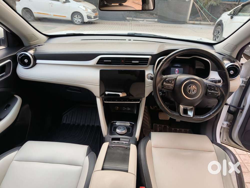 Mg Zs Ev Exclusive Iconic Ivory, 2022, Electric