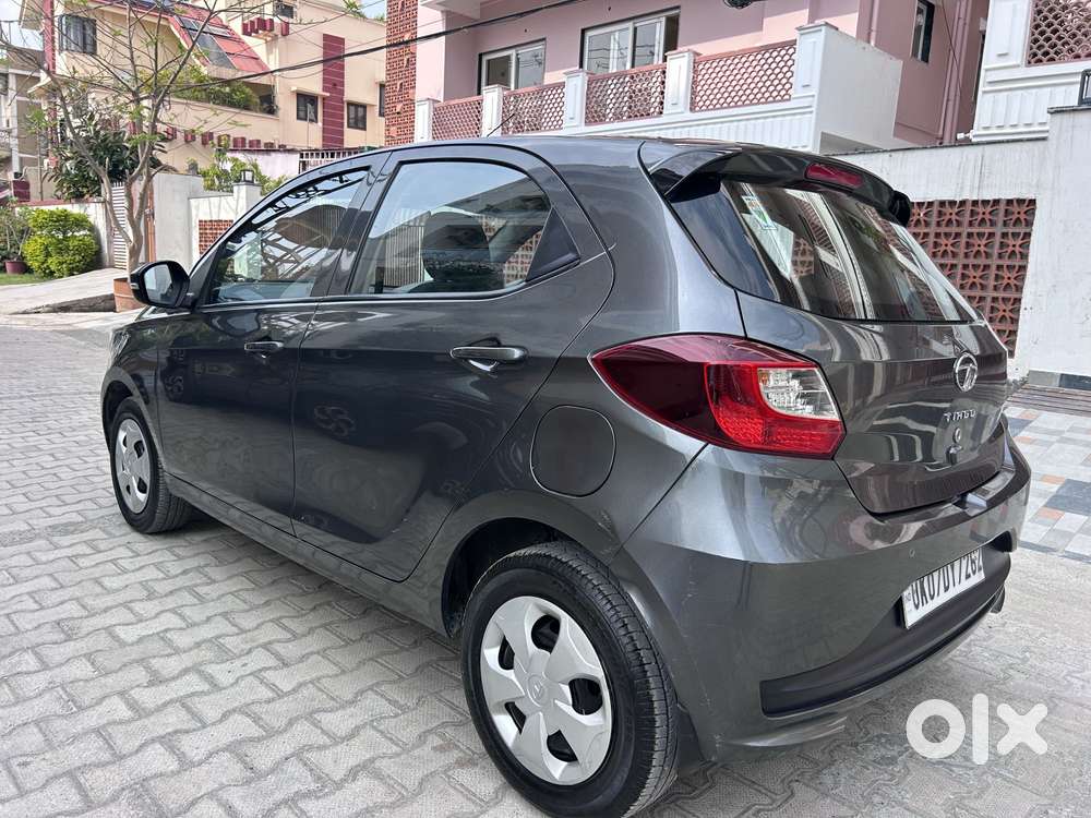 Tata Tiago 1.2 Revotron Xt (o), 2021, Petrol