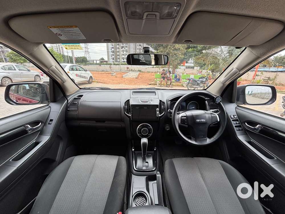 Isuzu D-max V-cross Standard, 2021, Diesel