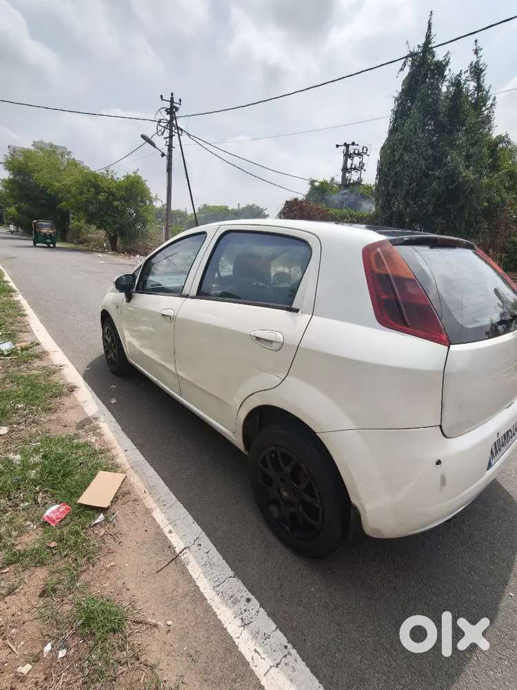 Fiat Punto 2013 Diesel 85000 Km Driven