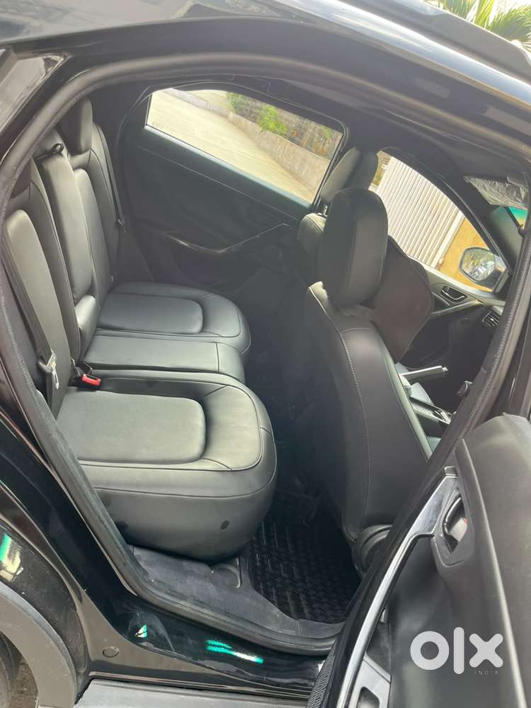 Tata Nexon 1.2 Revotron Xza Plus Dualtone, 2023, Petrol