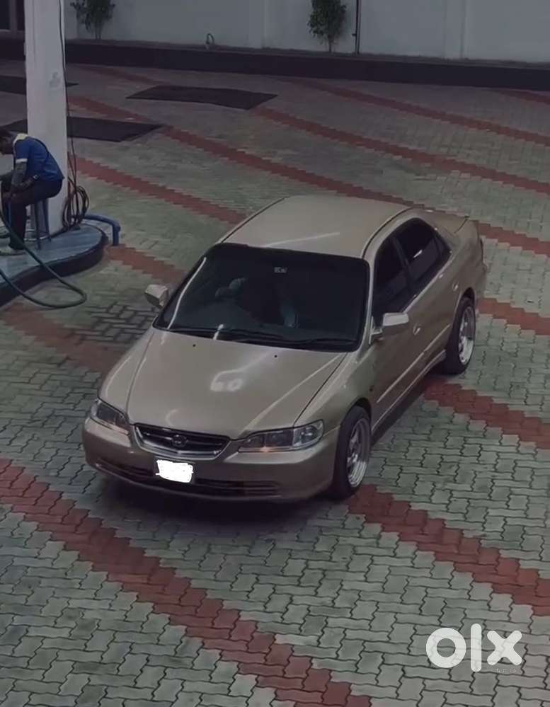 Honda Accord 2001 Petrol