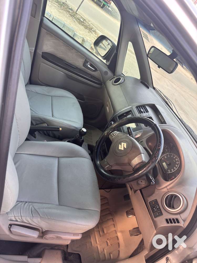 Maruti Suzuki Sx4 Zdi, 2013, Diesel
