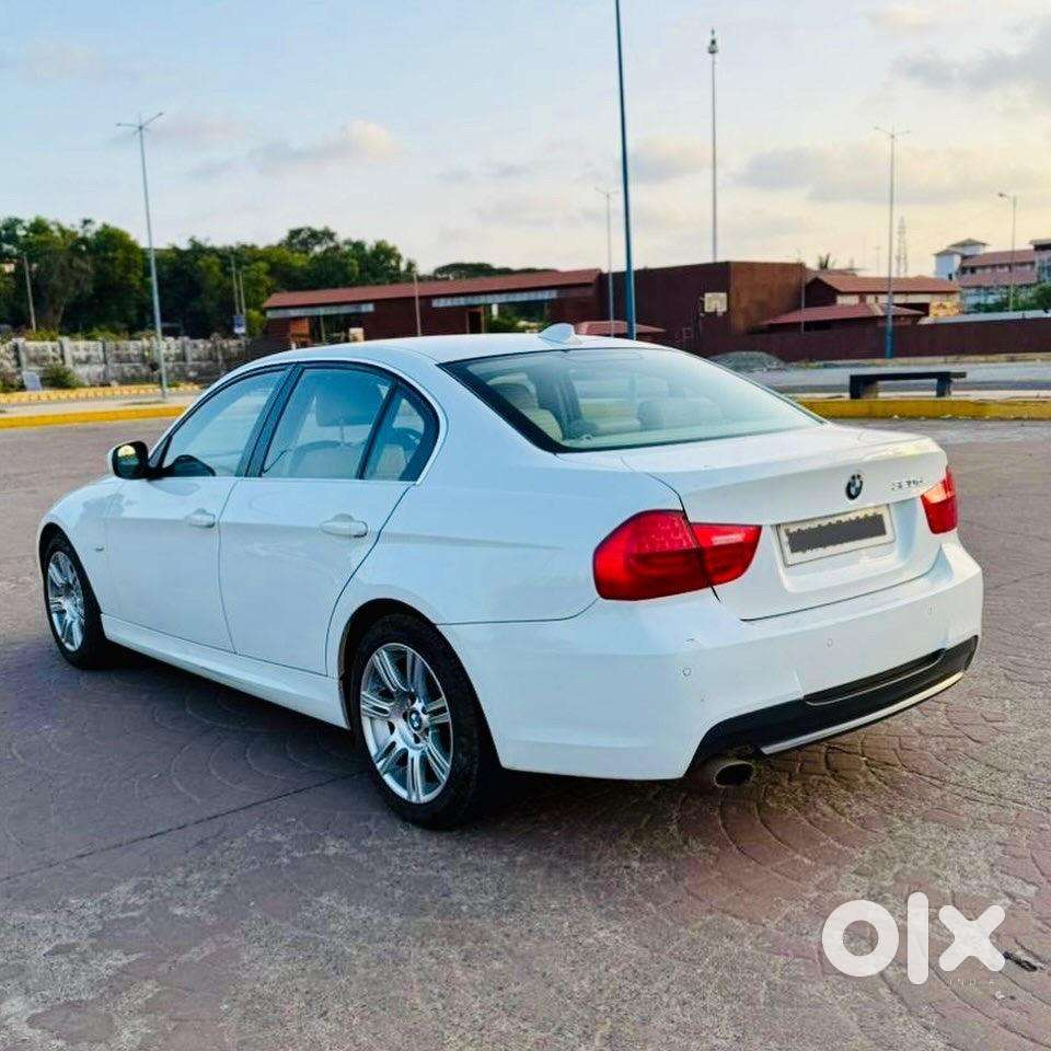 Bmw 3 Series 2012 Petrol 32000 Km Driven