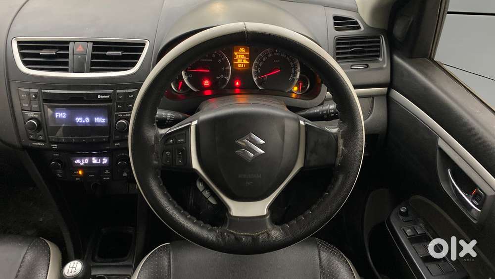 Maruti Suzuki Swift Zxi, 2016, Petrol