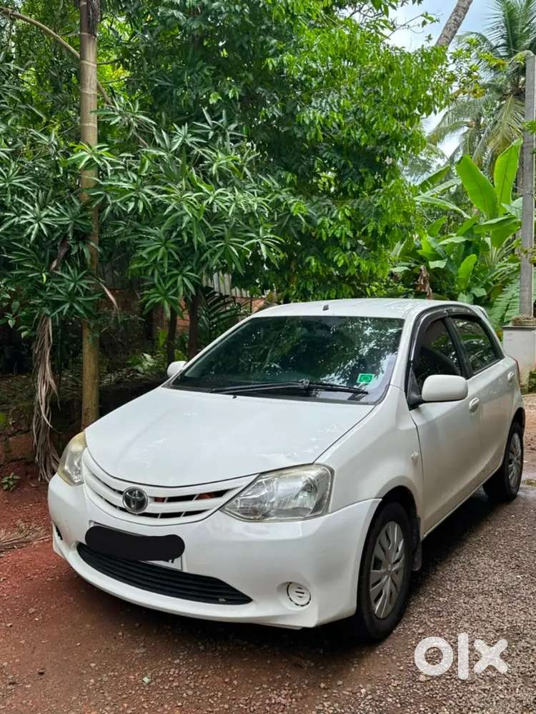 Toyota Etios 2012 Diesel 250000 Km Driven