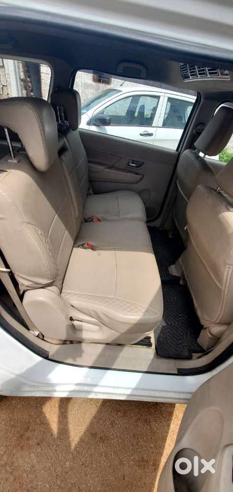 Maruti Suzuki Ertiga 1.5 Vxi Shvs, 2024, Cng & Hybrids