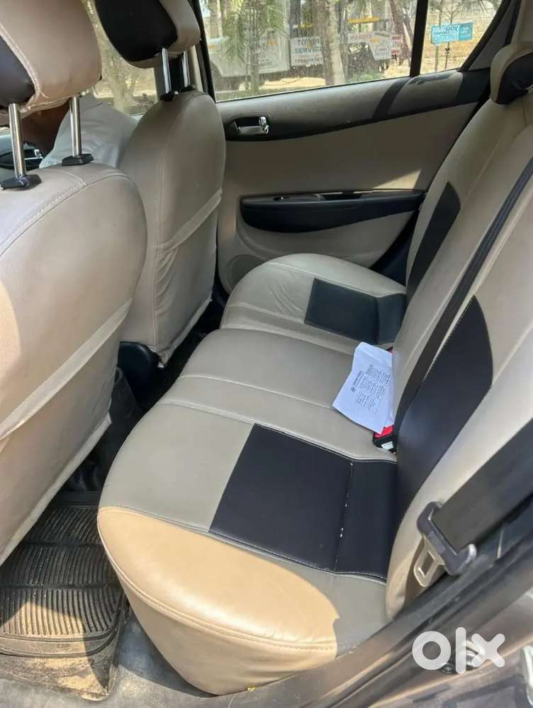 Good Condition Showroom Track..