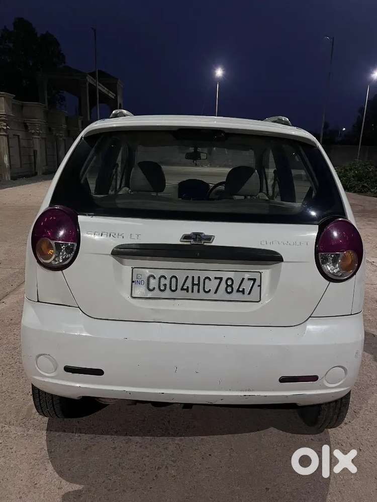 Chevrolet Spark 1.0 2011 Petrol Manual
