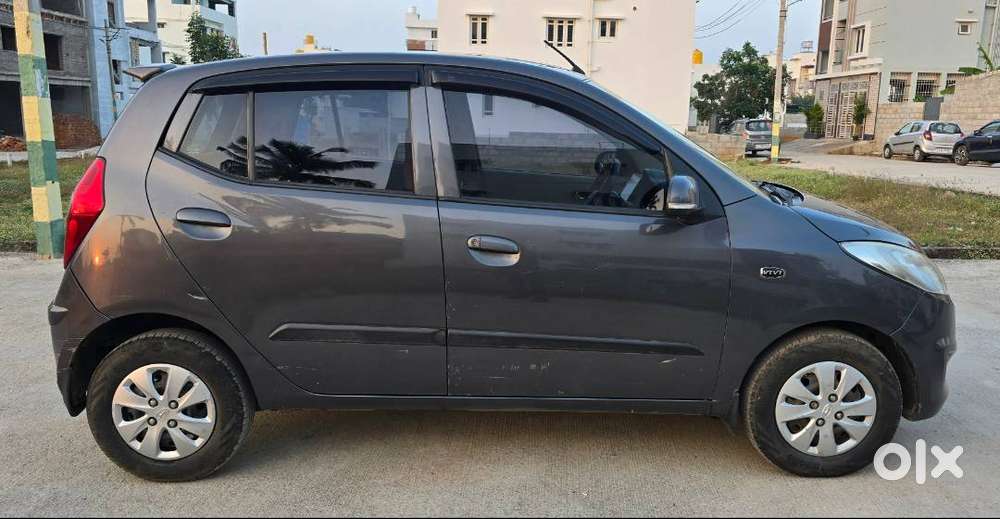Hyundai I10 2011 Petrol Well Maintained