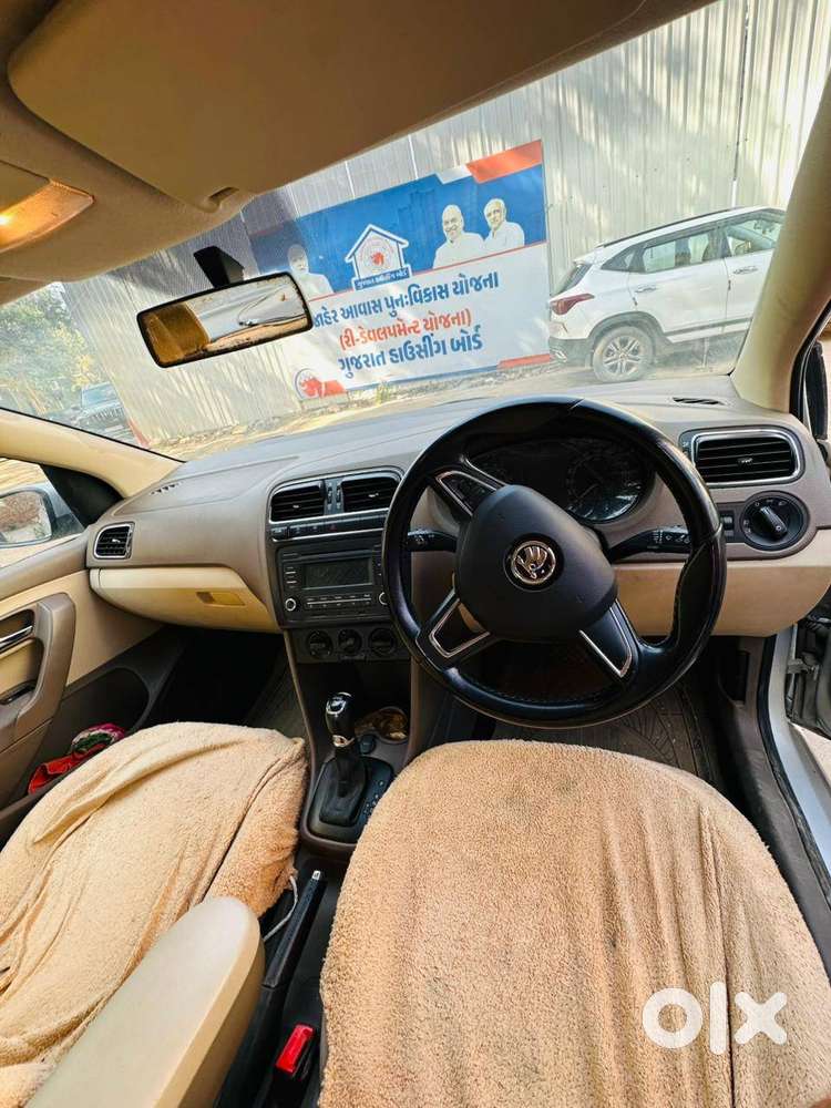 Skoda Rapid Elegance 2014