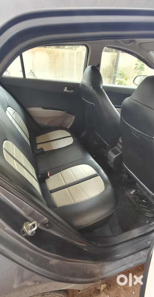 Hyundai Grand I10 2015 Petrol 70910 Km Driven