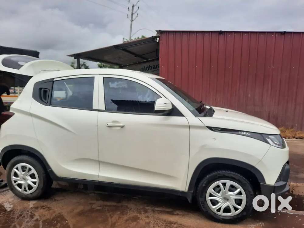 Mahindra Kuv 100 2016 पेट्रोल