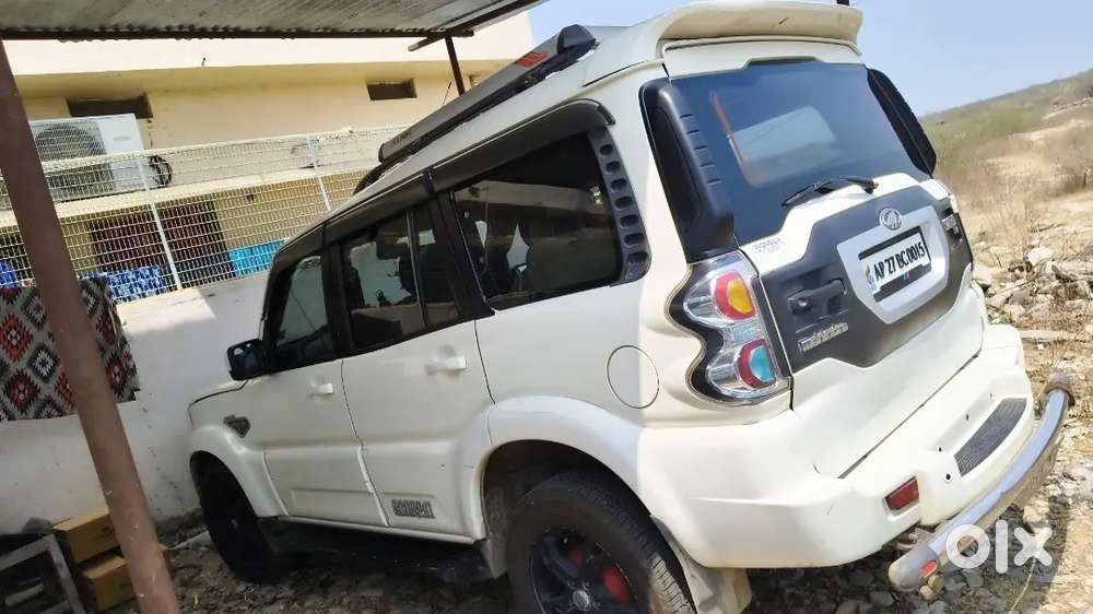 Mahindra Scorpio Classic 2015