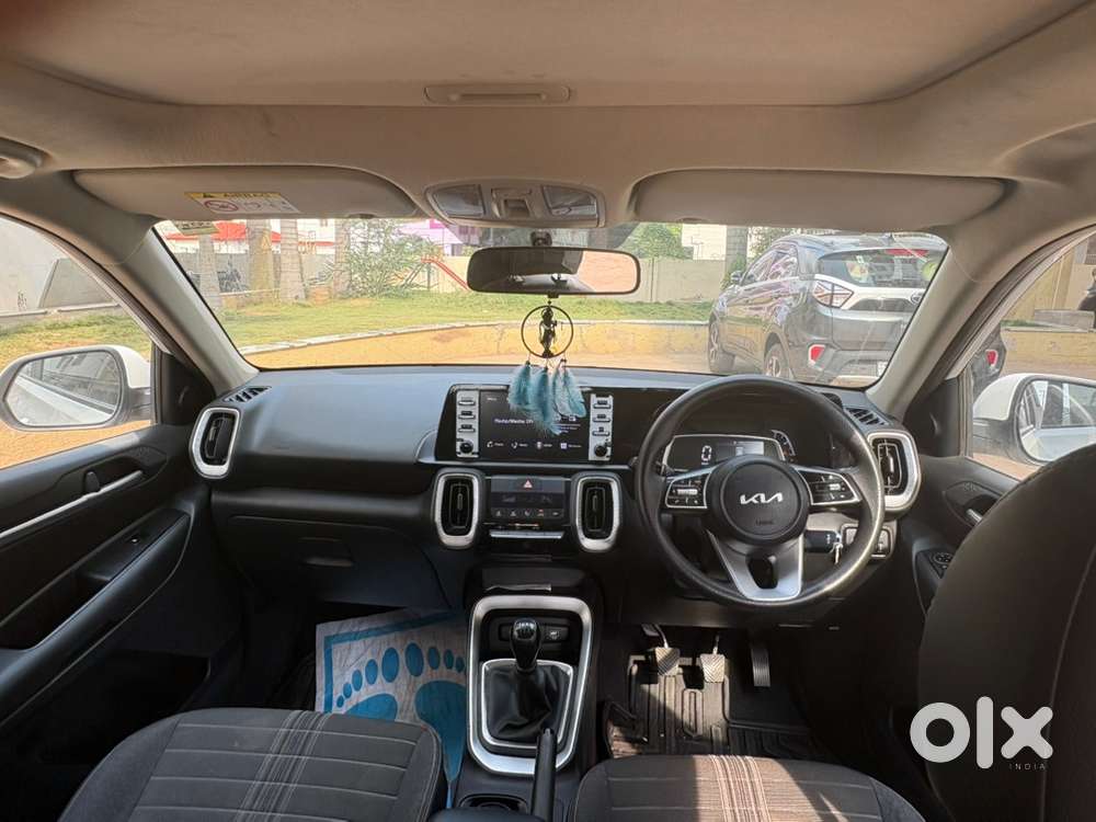 Kia Sonet Petrol 2026