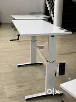 STEELCASE MANUAL HEIGHT ADJUSTABLE TABLE