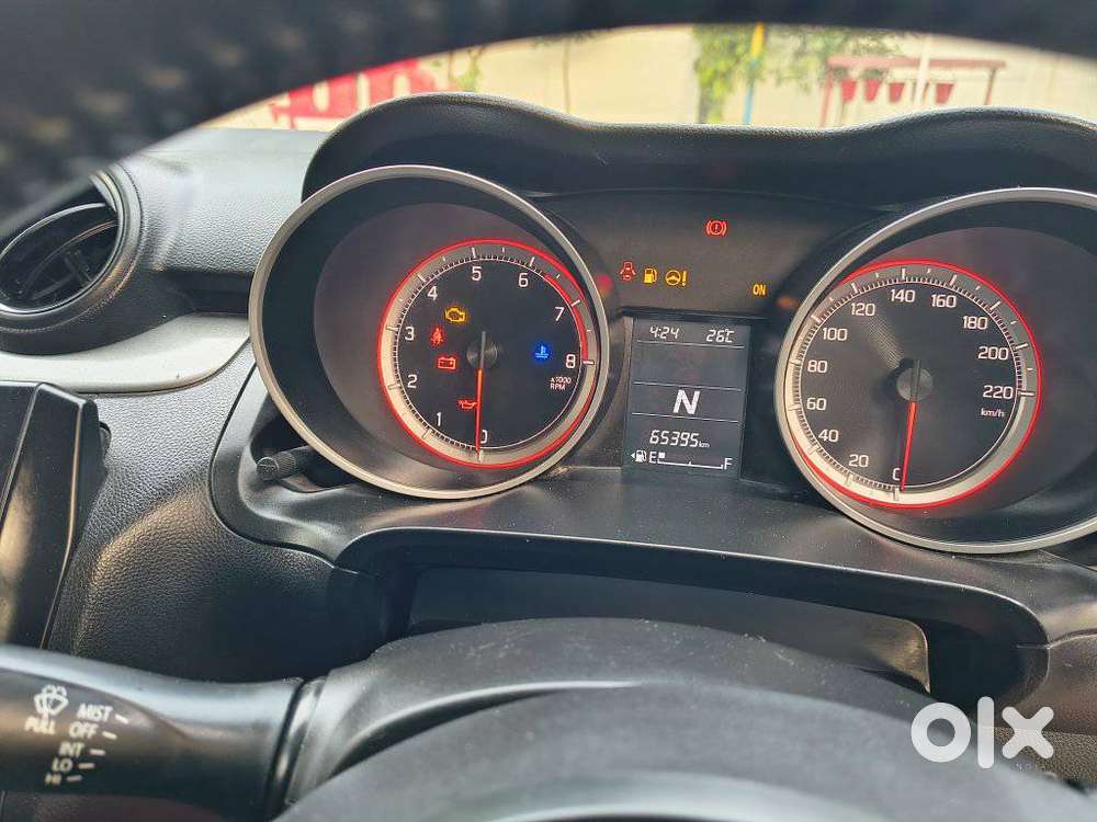 Maruti Suzuki Swift Amt Zxi, 2018, Petrol