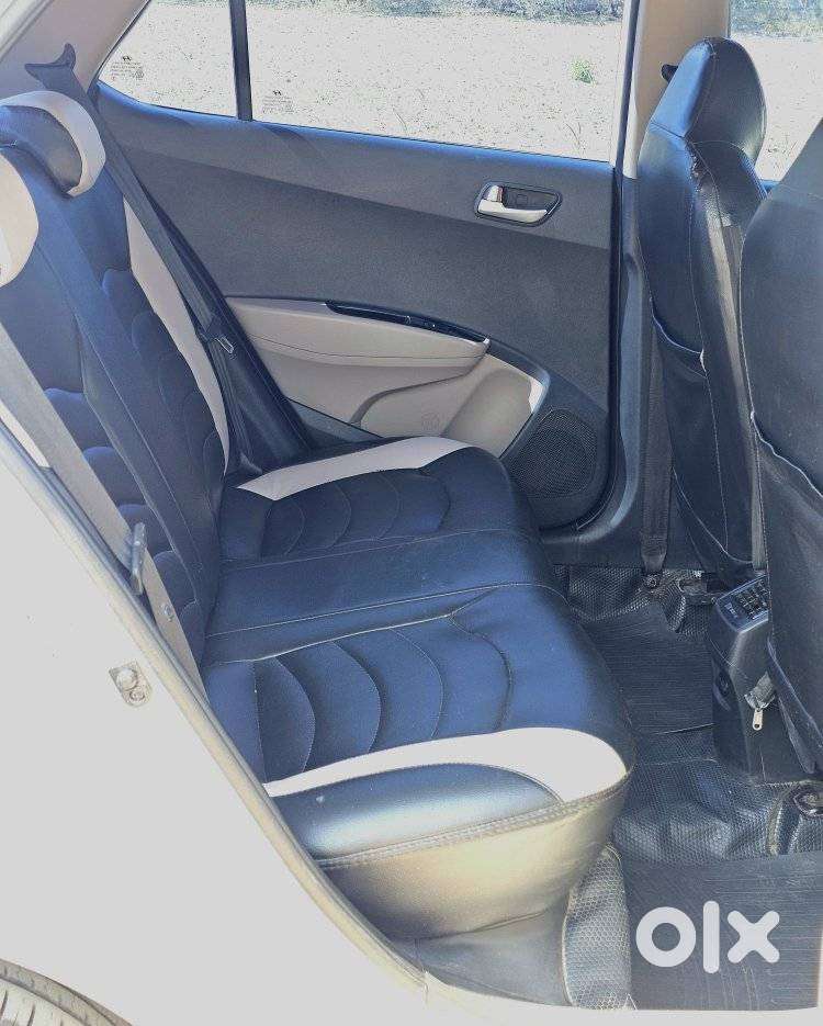 Hyundai Grand I10 2016-2017 Asta Option At, 2016, Petrol