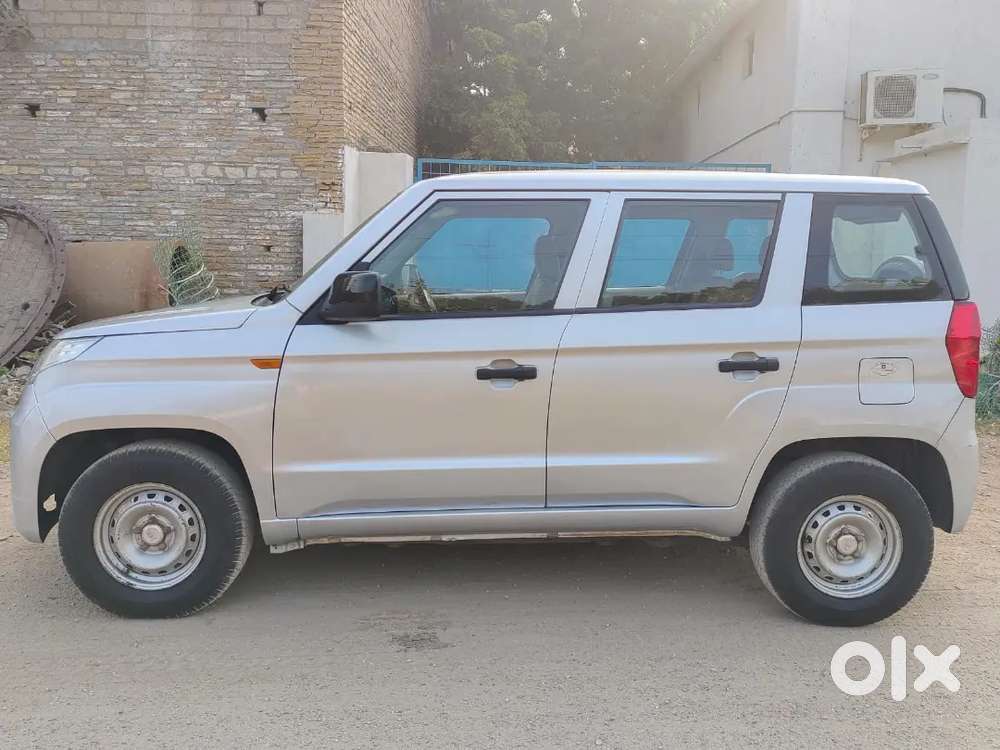 Mahindra Tuv 300 2018
