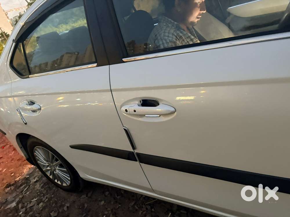 Honda Amaze Vx 2025 Year