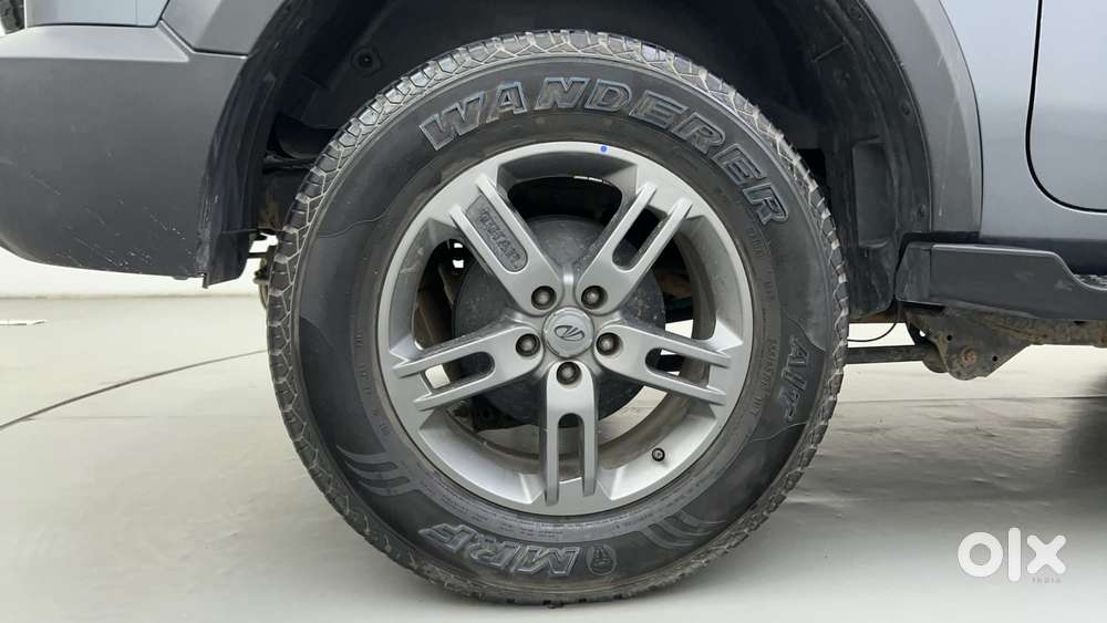 Mahindra Thar Lx 4-str Hard Top Mt, 2021, Petrol