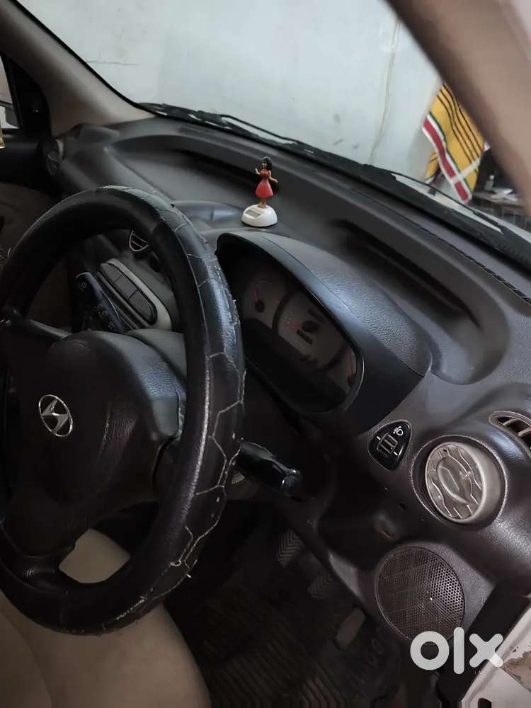 Santro Gls Ek Dm Brya Cl Rahi H Koi Kmi Nhi H