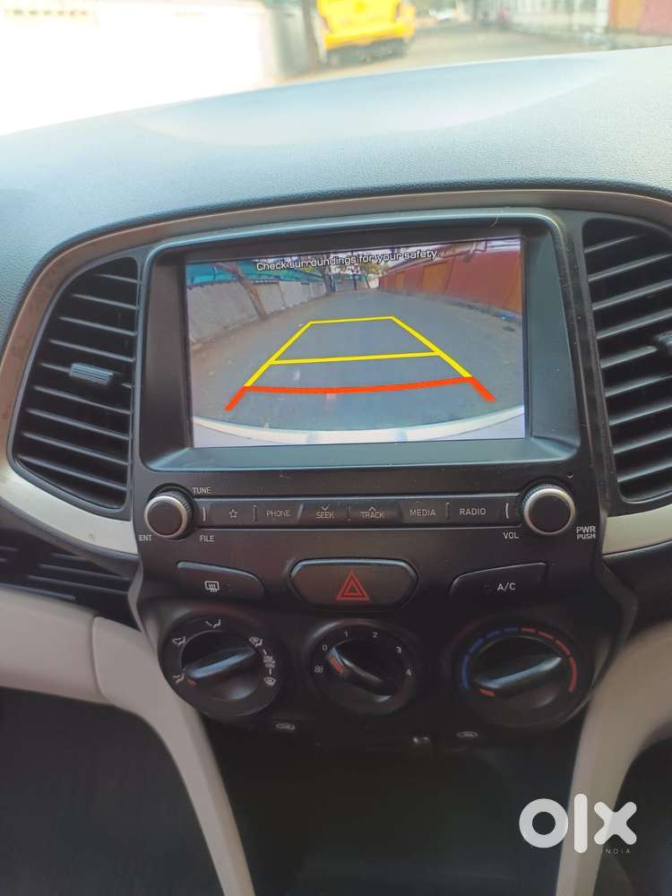 Hyundai Santro Asta, 2018, Petrol