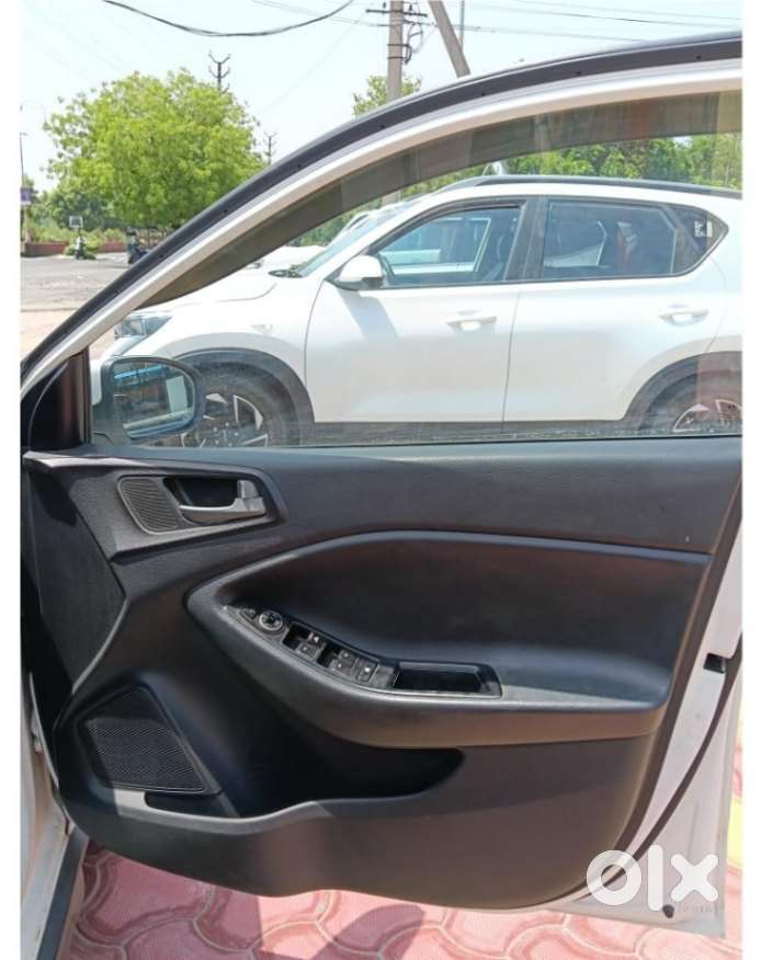 Hyundai I20 Active Sx Petrol, 2018, Petrol
