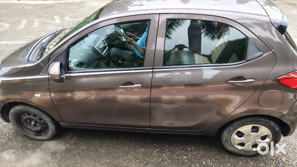 Tata Tiago Revotron Xt 2017 Petrol Manual
