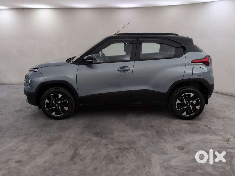 Tata Punch 1.2 Revotron Creative Dual Tone, 2023, Petrol