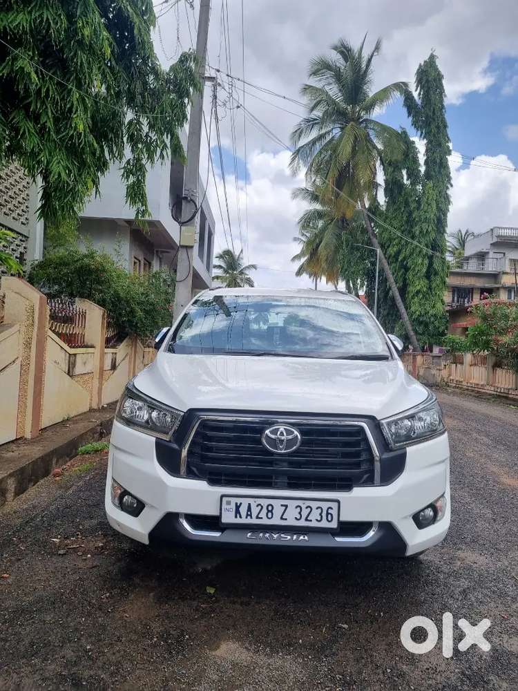 Toyota Innova Crysta 2020 Diesel 99000 Km Driven